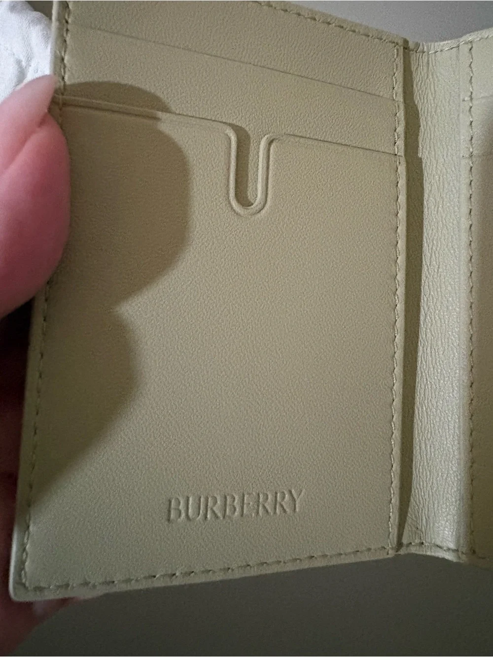 New! Burberry card holder